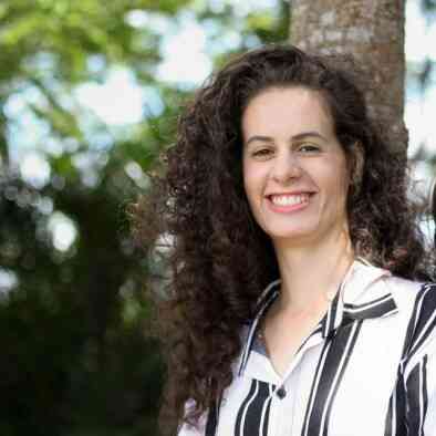 Atendente Jessica, especializada no gestor de leads Leadfy